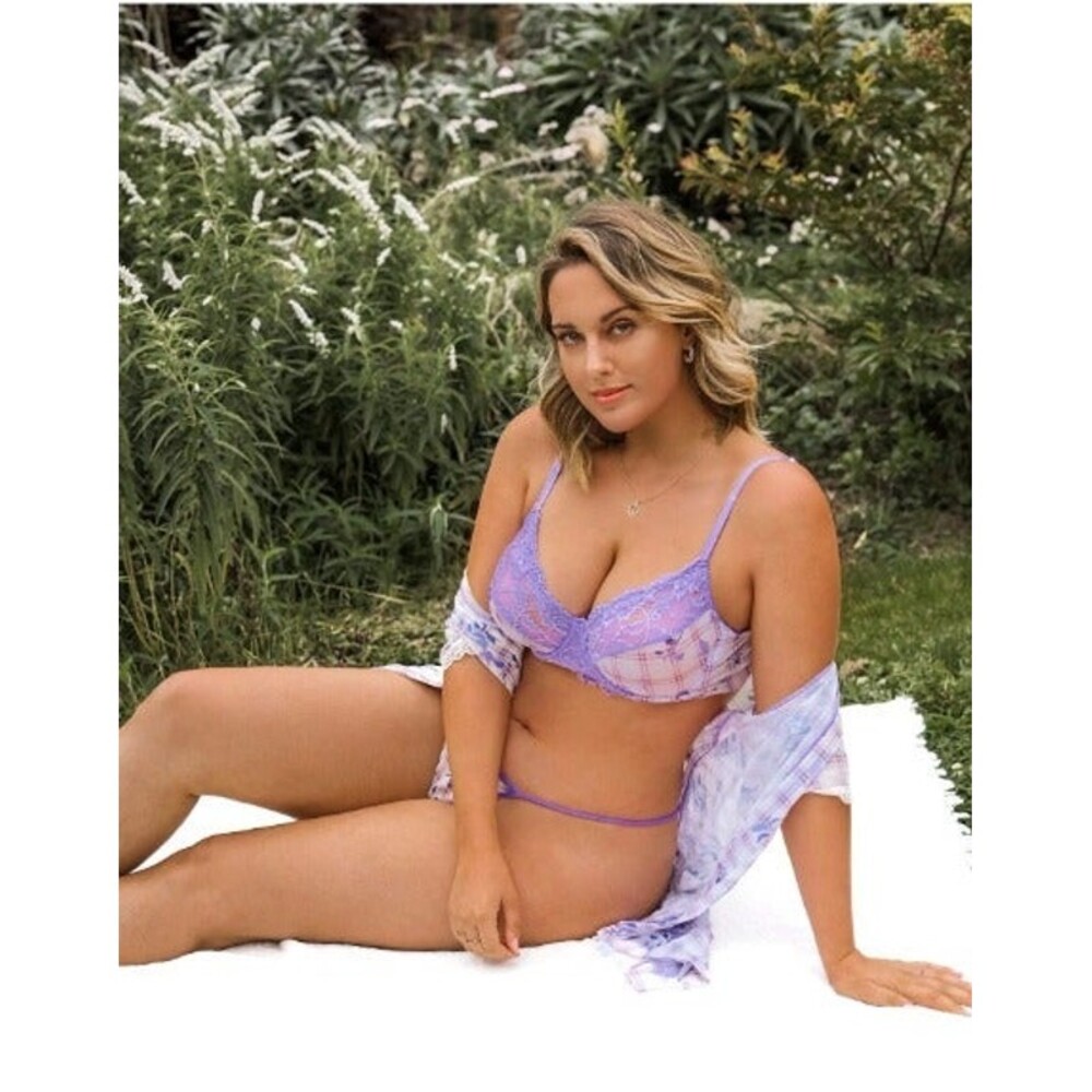 16 Plus (2X) Plant & Plaid Print Lace Panel Mesh Underwire Lingerie Set